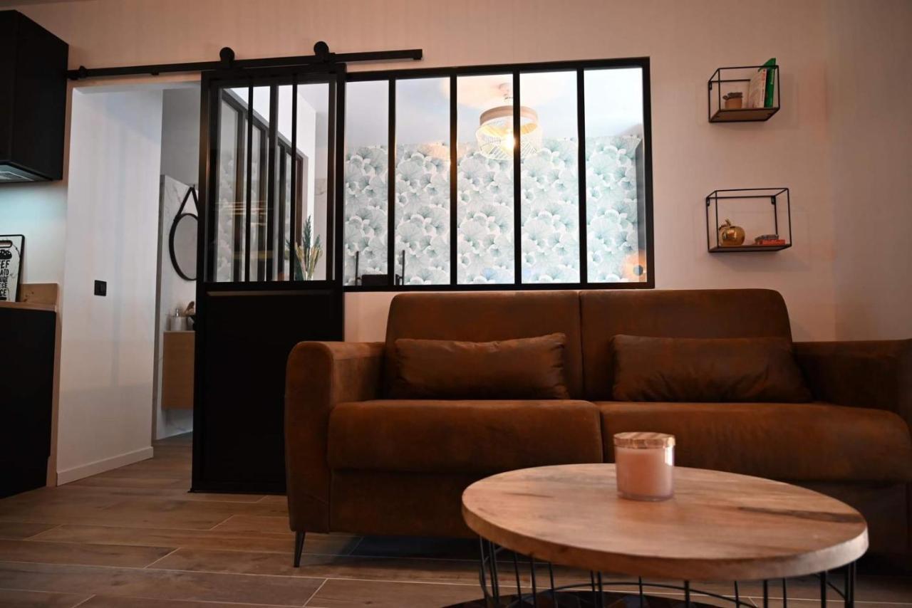Appartement Cosy & Moderne A 180M De La Plage Санари-сюр-Мер Экстерьер фото